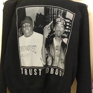 UNISEX TRUST NOBODY BIGGIE and 2PAC SWEATER
